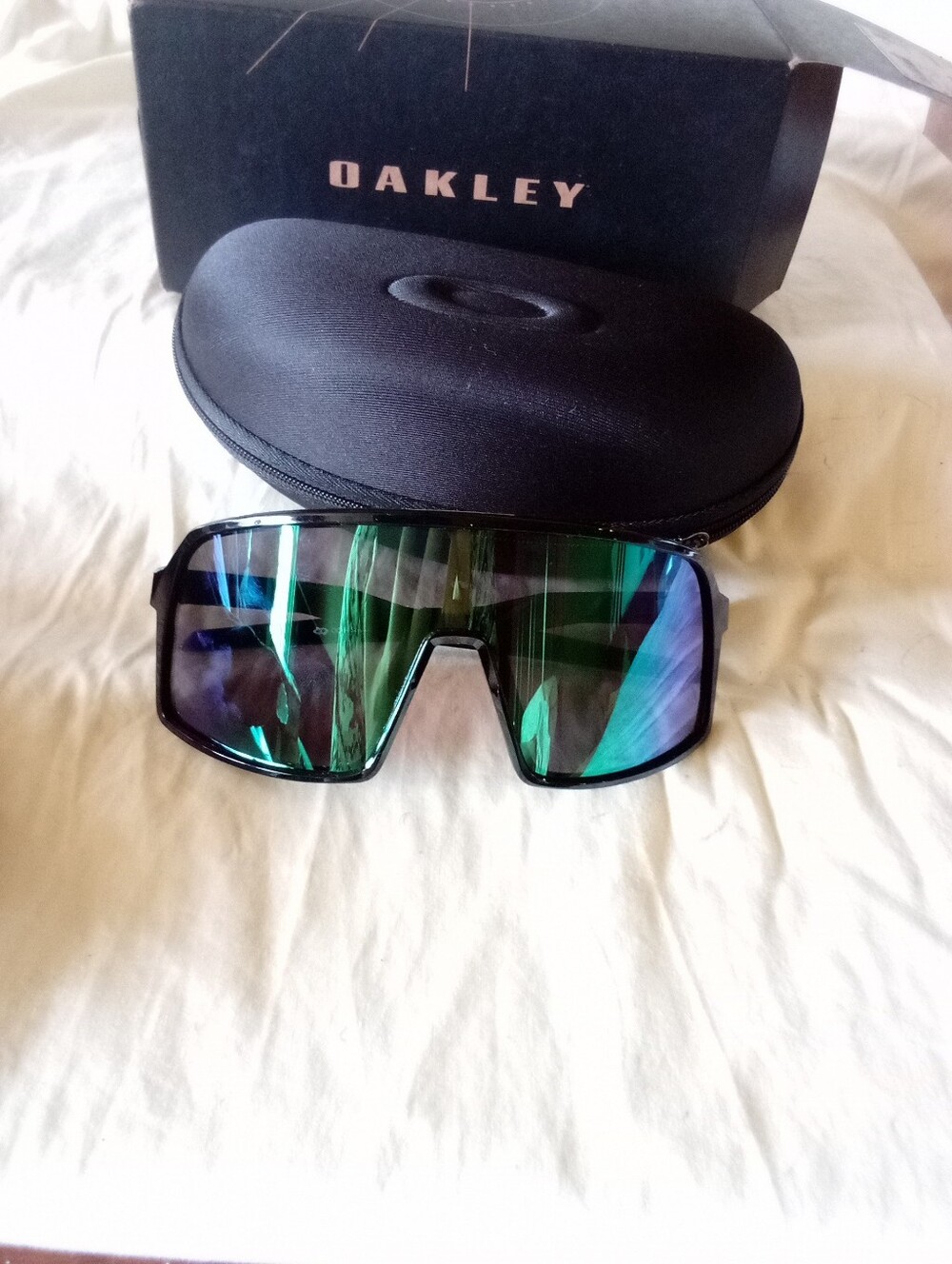 Oakley Sutro S OO9462-0628 Polished Black Prizm Jade Sunglasses